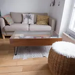 Bright And Charming Apartment In Belleville