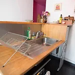 Bright And Charming Apartment In Belleville